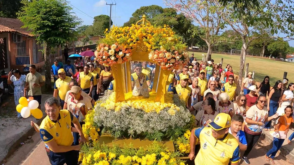 Círios reúnem milhares de fiéis em Tomé-Açu, Terra Alta e Cachoeira do Arari, no Pará